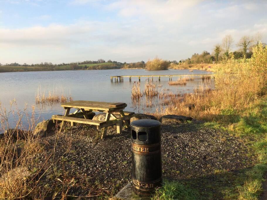 Fermanagh Lakeside Self Catering Corranny Exterior photo